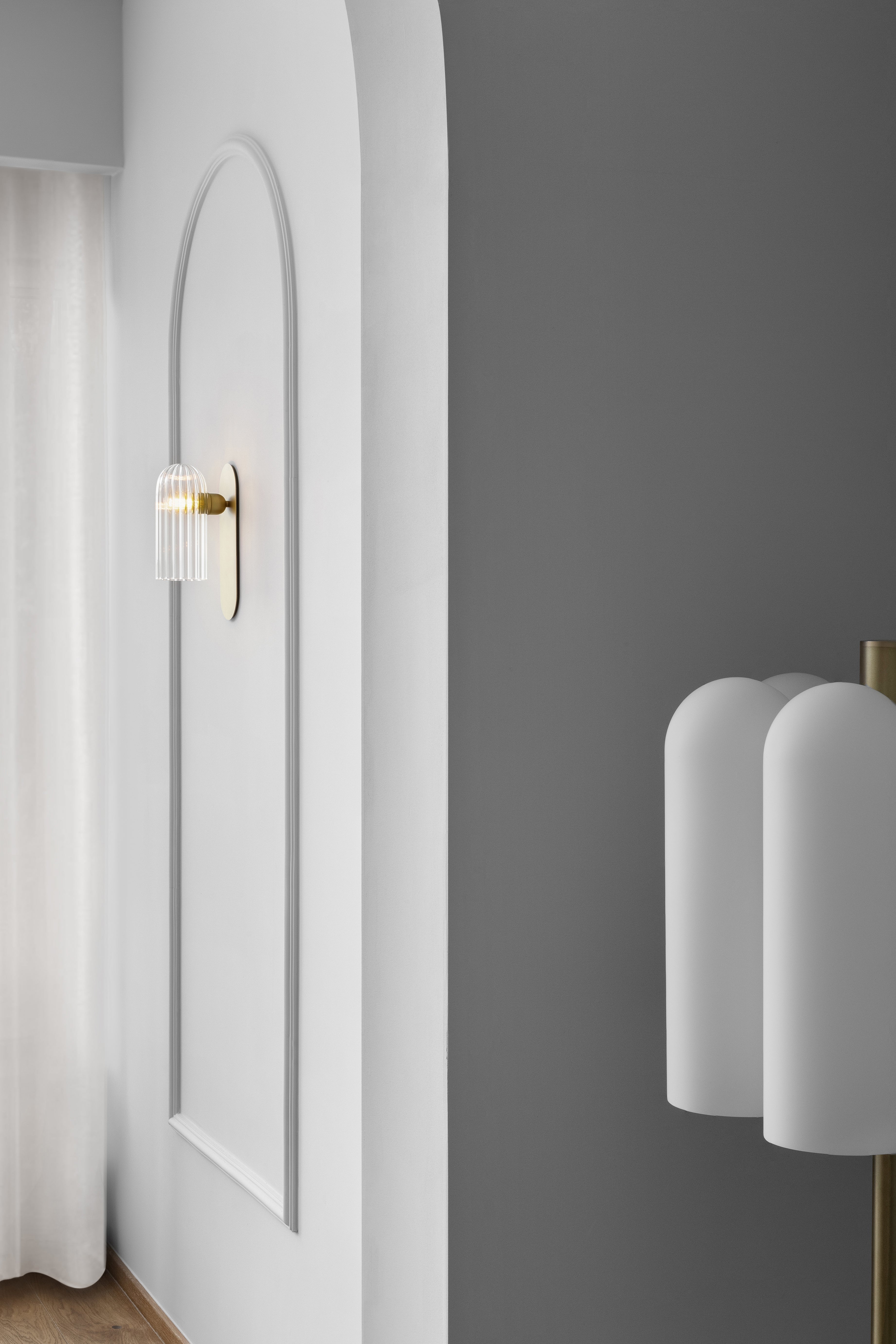 Schwung Odyssey Paris Burnished Brass Wall Light